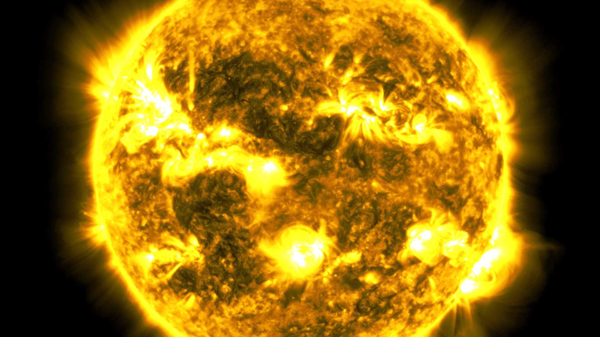 image of the Sun and its corona