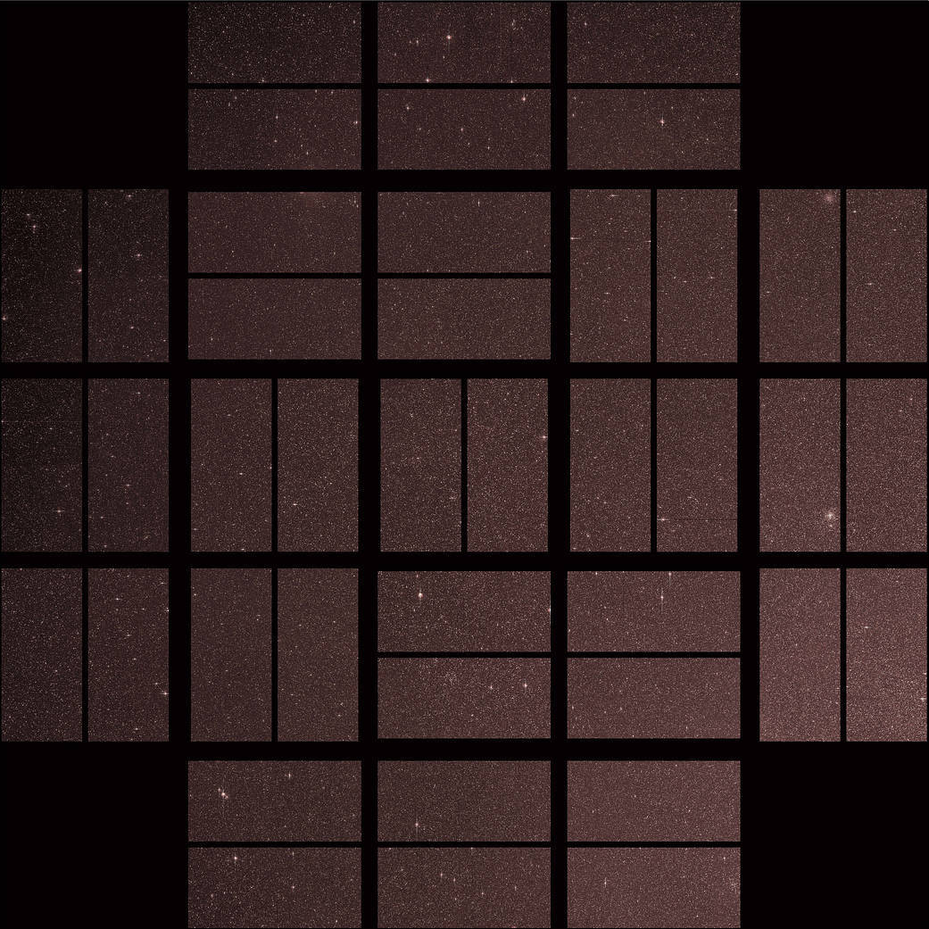 Kepler first light Shows a starry sky in a grid like pattern.